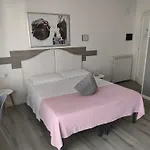 Le Sculture Bed & Breakfast